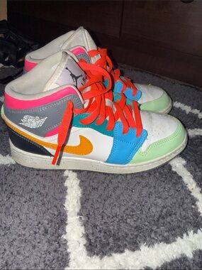 2024 Air Jordan Mid SE Multi Color
